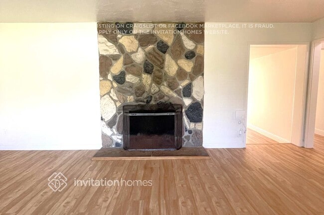 Photo - 3096 Yellowstone Ln