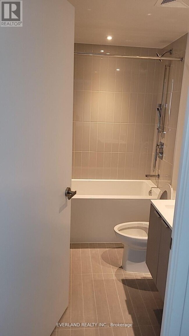 Photo - 3883 Quartz Rd Unit 908