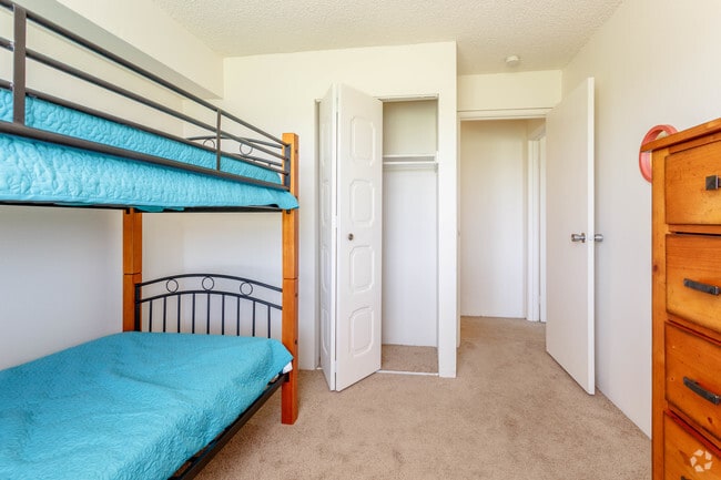 2BD, 2BA - 1060 SF