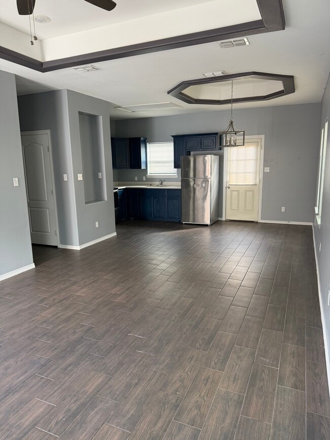 Photo - 2908 Rosemary Dr Unit 1