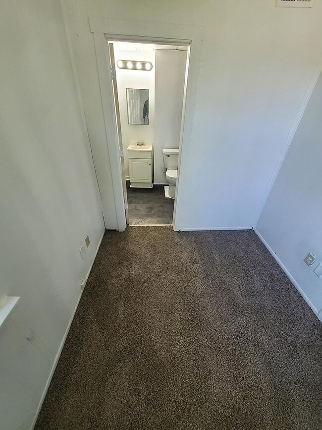 Photo - 205 N. C. St. Hamilton, OH. 45013 Unit 1