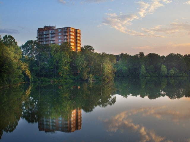 Lake Arbor Towers