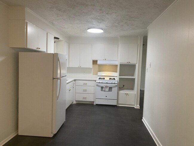 Photo - 2108 Independence St