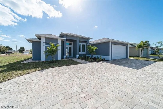 Photo - 1438 Embers Pkwy W