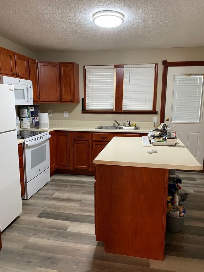 Photo - Beautiful 2bd/1 bath home