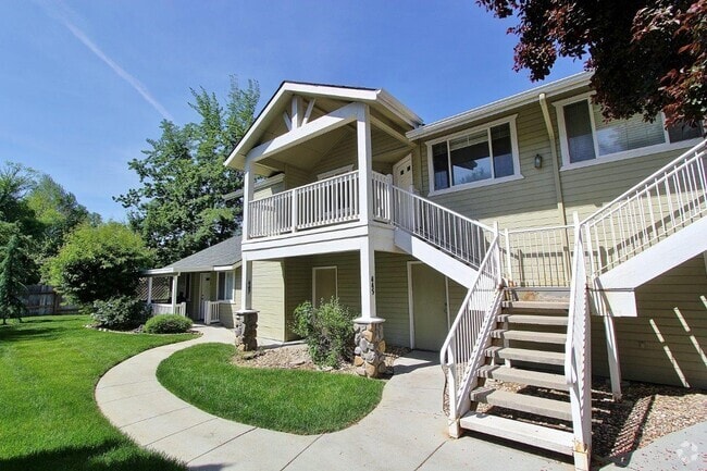 Building Photo - 445 W State St Rental