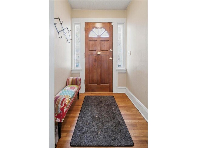 Photo - 4008 Zenith Ave N