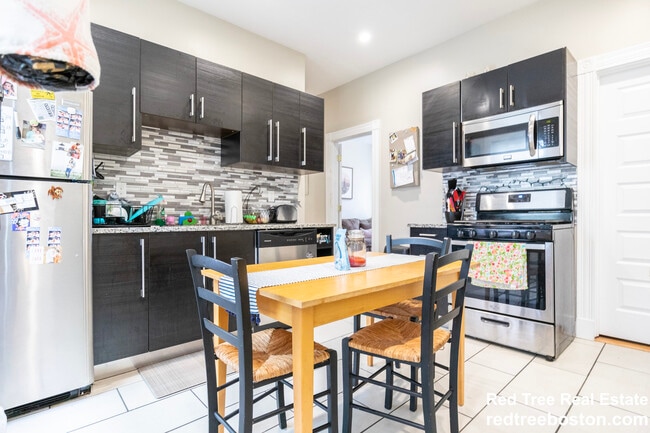 Photo - 35 Harbor View St Unidad 3