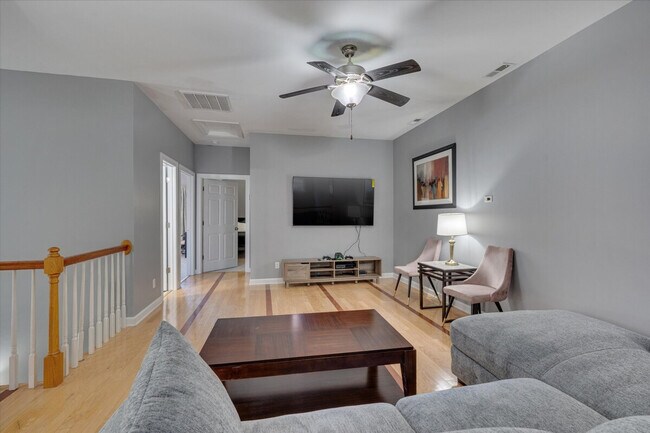 Photo - 942 Westland Ridge Rd Unit ID1388433P