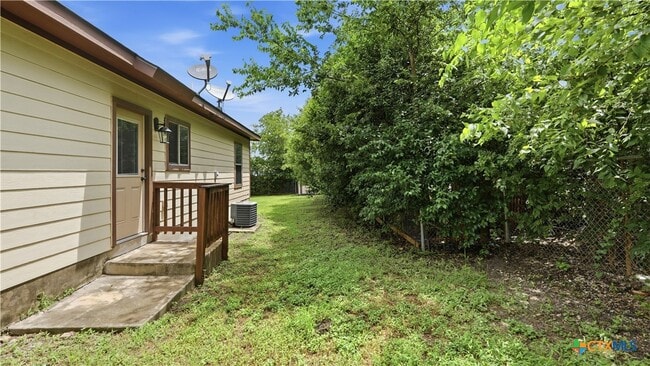 Photo - 193 Rosedale Ave