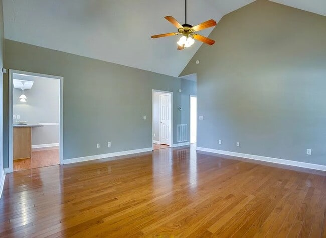 Photo - 4650 Hammock Dr