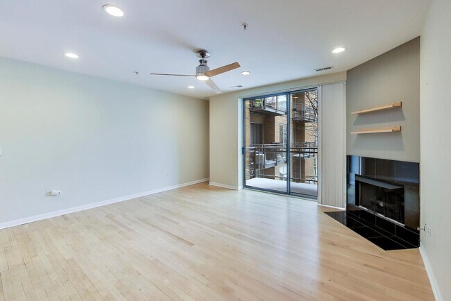 Photo - 1720 Oak Ave