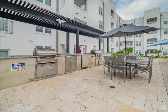 Grill Patio