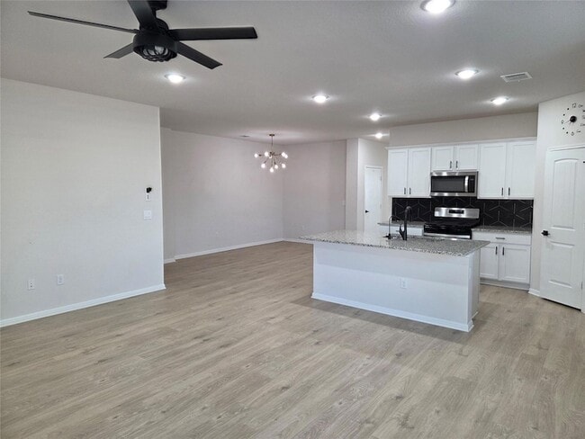 Photo - 2421 Corriente Path