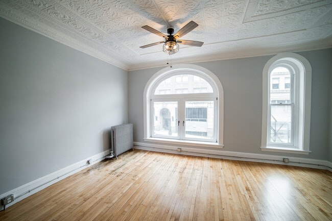 22 State St Unit 2