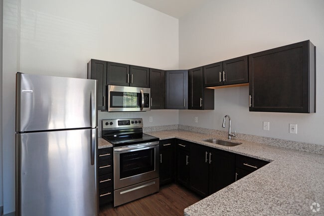 2BR, 2BA- 2B - Copperleaf Place Apartments