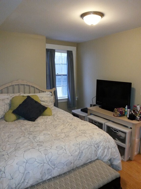 Photo - 10 Derne St Unit 5