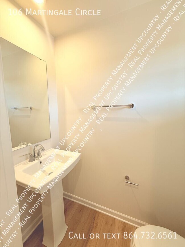 106 Martingale Cir