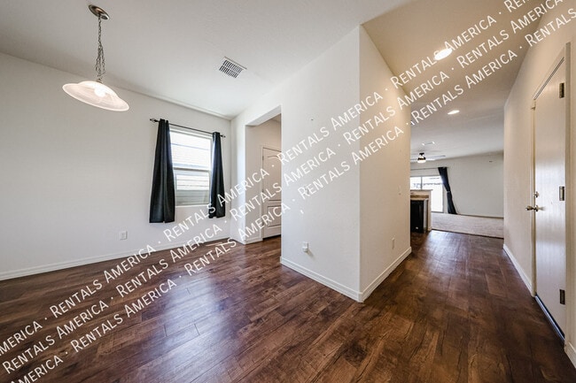 Photo - 38086 W Isabella Ln