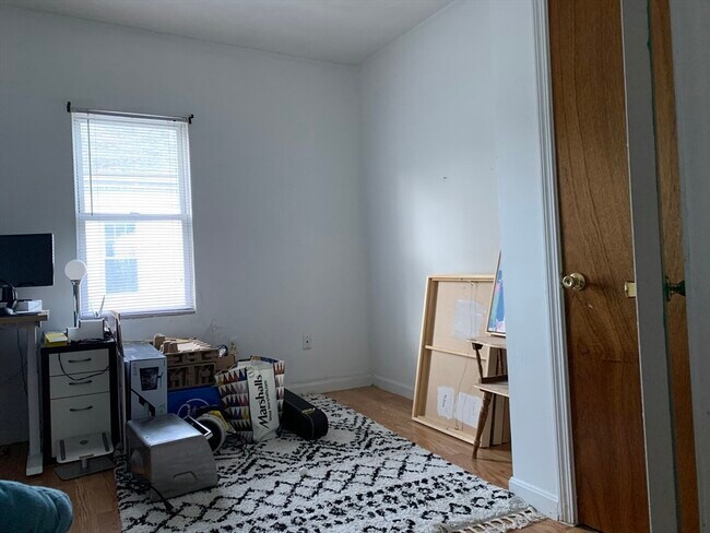 287 Alewife Brook Pkwy Unit 2