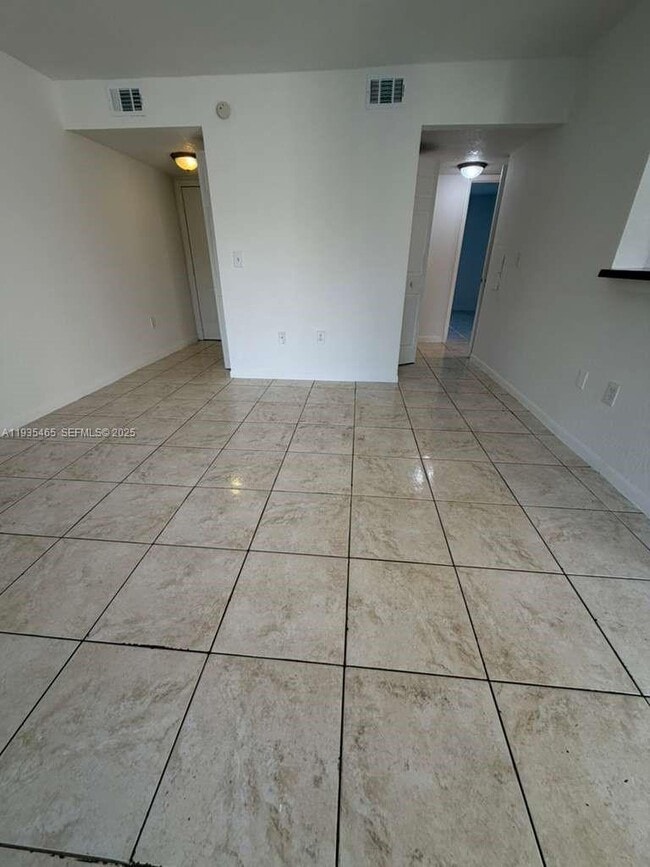 Photo - 815 Boynton Beach Blvd Unidad 8-102