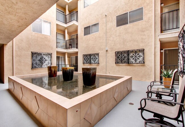 Photo - Tremont Apartments | 514 S Catalina St