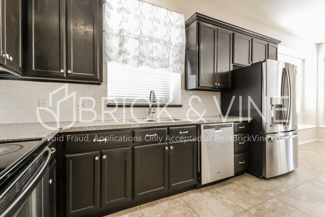 Photo - 829 Elm Creek Dr