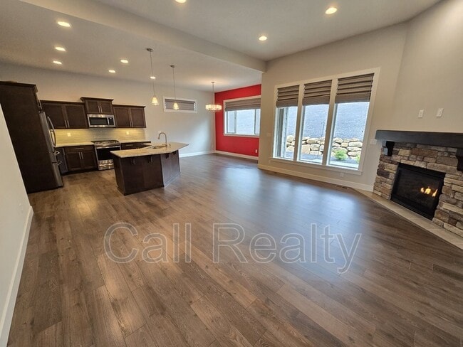Photo - 5530 N Radium Ln