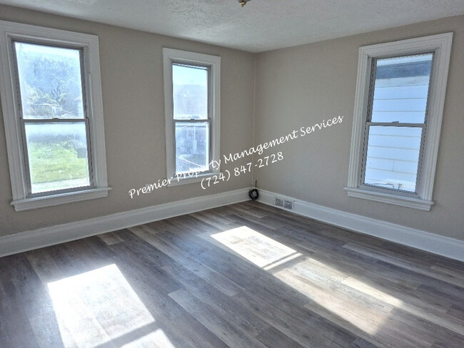 Photo - 1521 4th Ave