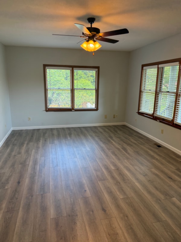 Building Photo - 254 Circle Dr Rental