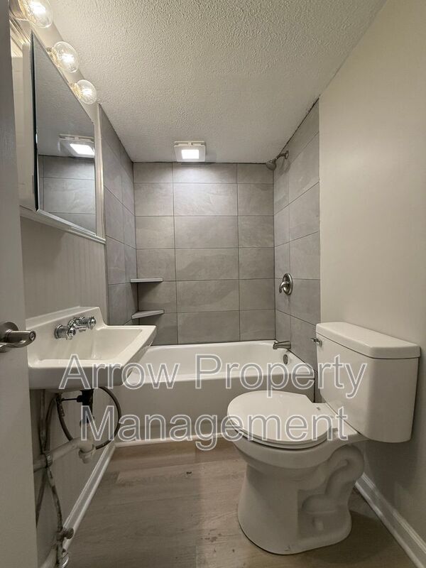 Photo - 2701 P St Unit 1