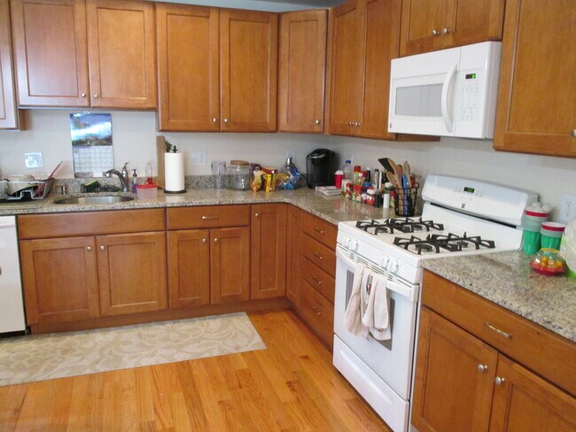 Photo - 19 Gilman St
