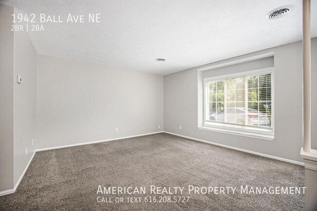 Photo - 1942 Ball Ave NE
