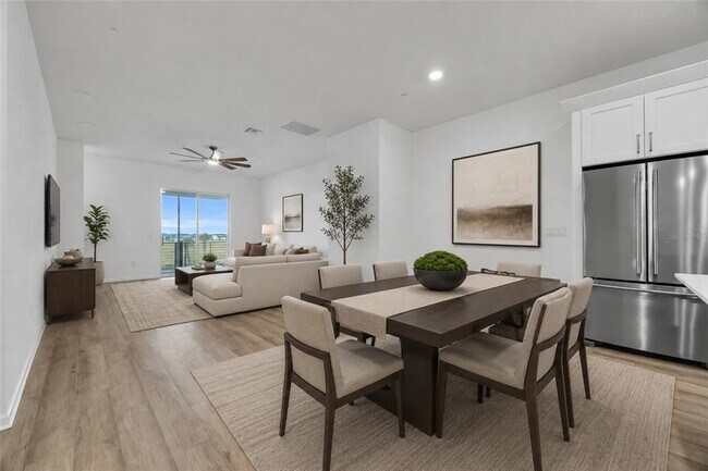 Photo - 9305 Luminary Blvd