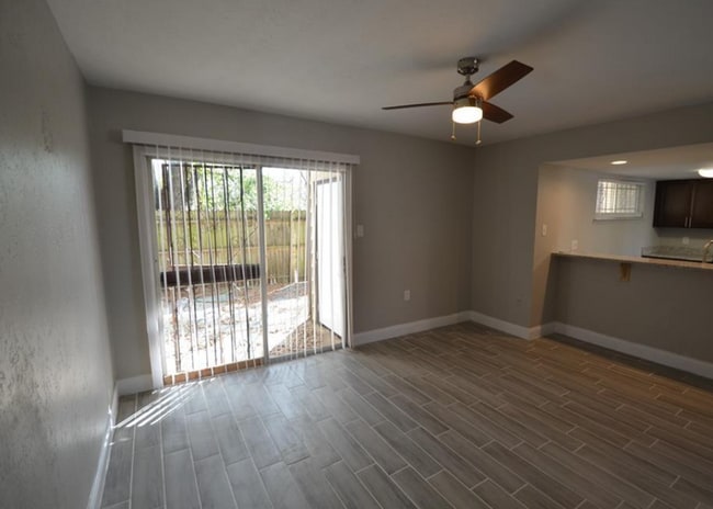 Photo - 3922 Crayrich Cir