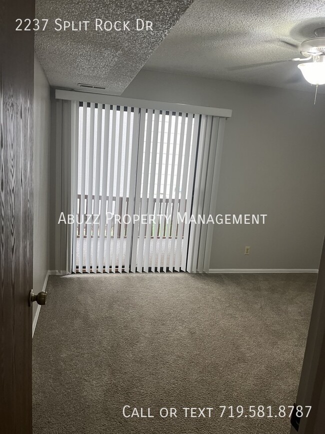 Photo - 2237 Split Rock Dr Townhome