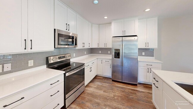 Photo - 103 Hillock Dr