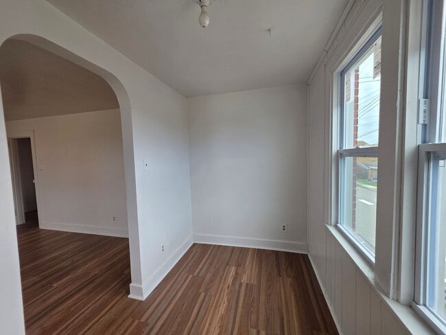 Photo - 4 bedroom 1 bathroom apartment for rent in Clairton PA