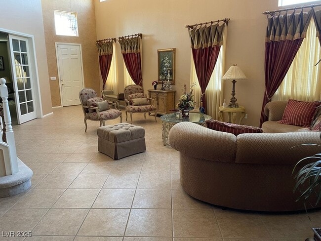 170 Arches Ct