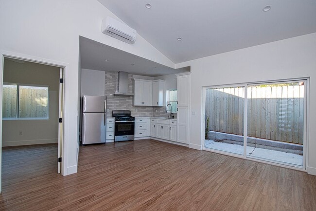 Photo - Live Oak 31-35 Unit Live Oak 31B