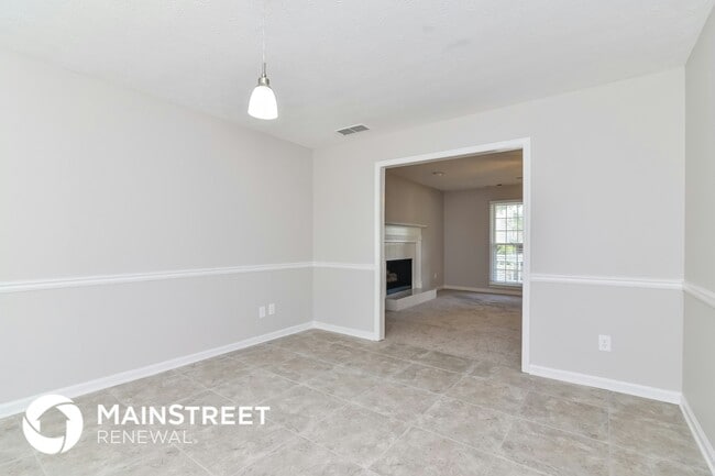 Photo - 2935 Emerson Lake Dr