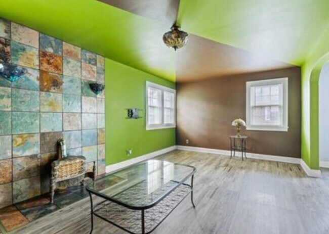 Photo - 4224 Chester Dr