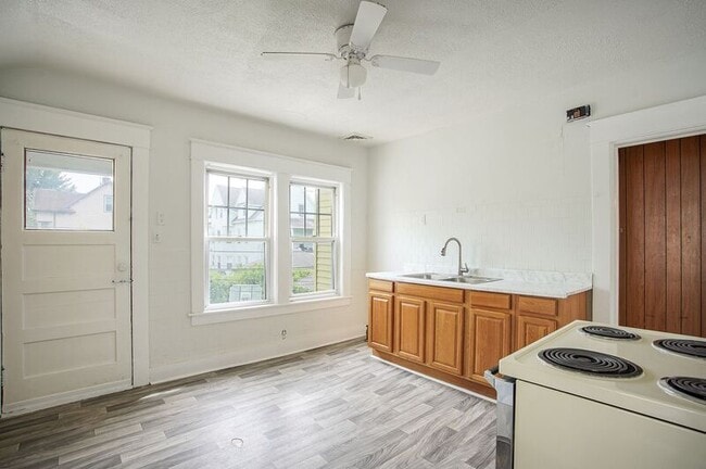 Photo - 25-27 Virginia St Unit 27