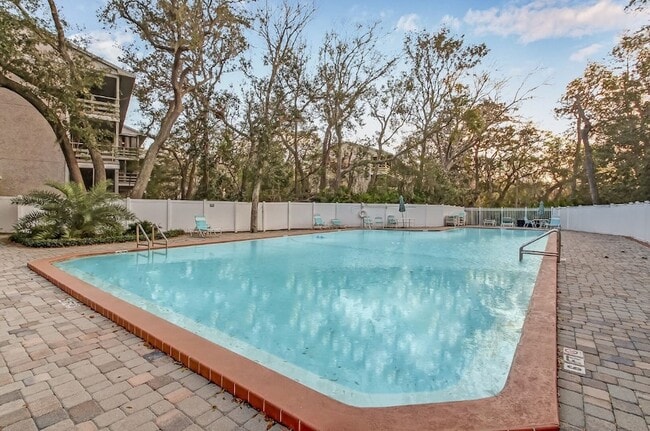 Photo - 2328 Sadler Rd