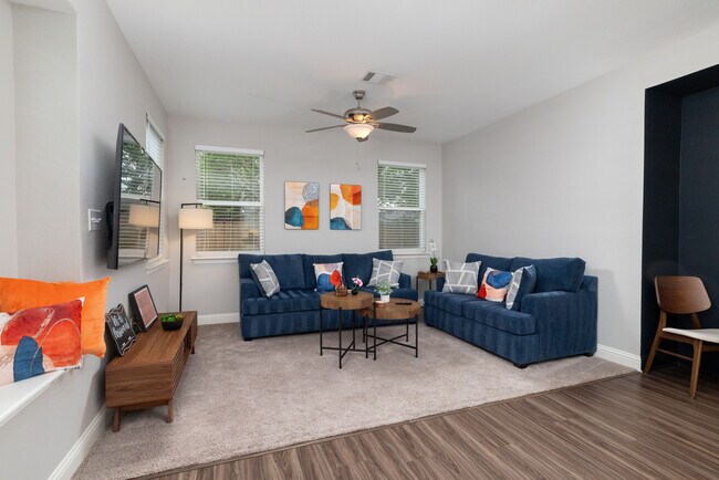 Photo - 450 S Edna Ave