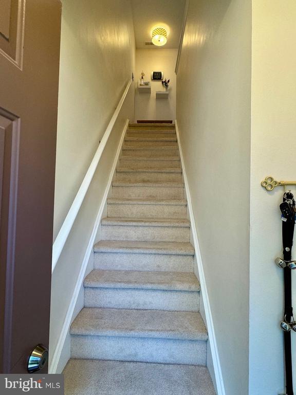 Photo - 206 Boothby Ct
