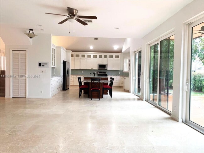Building Photo - 22832 Marbella Cir