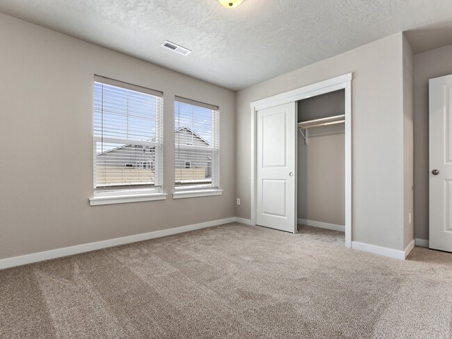 Photo - 7807 S Dewberry Way