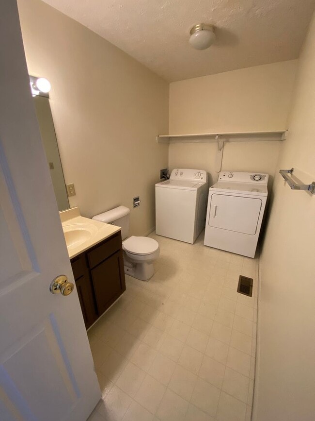 434 W Northlane Dr