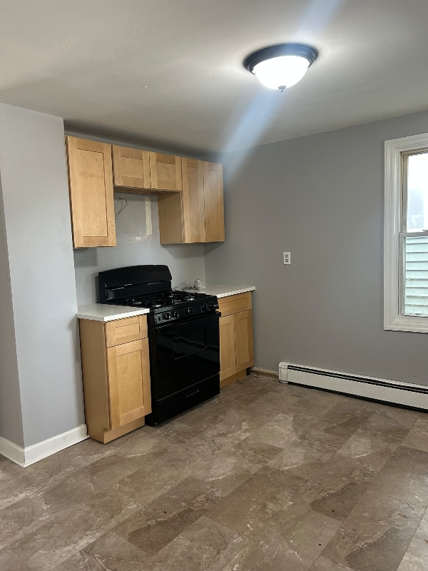 Photo - 207 Drummond Ave